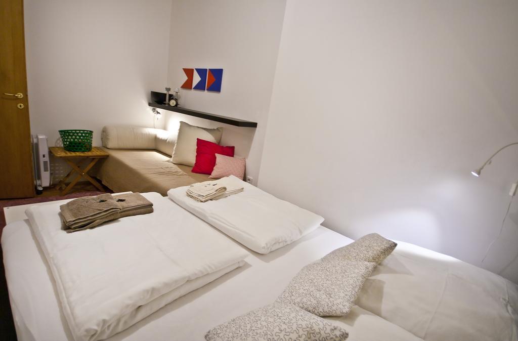 Adela Apartments Dramalj Buitenkant foto